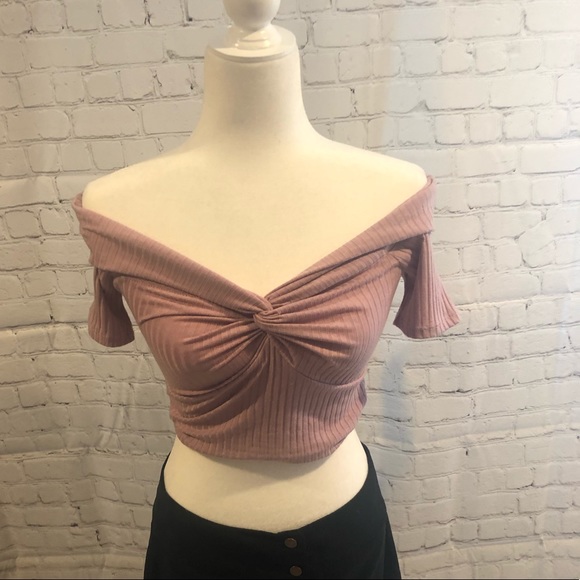 Off shoulder pink lavender crop top medium - Picture 8 of 12